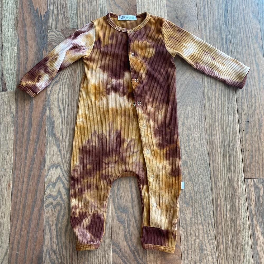 Baby goosebumps sleeper